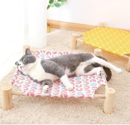 Portable Pet Hammock Bed – Foldable Elevated Cat & Dog Resting Cot | Breathable, Durable, and Easy-to-Carry Pet Lounger for Indoor & Outdoor Use