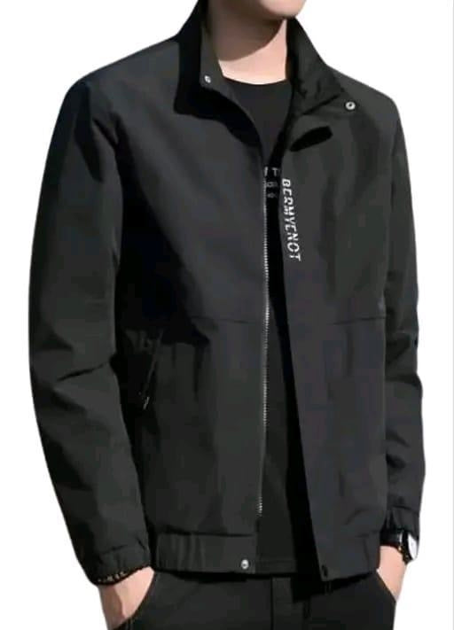 Men Solid Windcheater Sporty Cuffed Sleeves Polyster Jacket