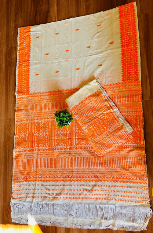 Pure Handloom Missing Mekhela Sador – Off-White & Orange Resmhi Cotton with Traditional Contrast Weave | Women’s Ethnic Dress for Festivals & Weddings